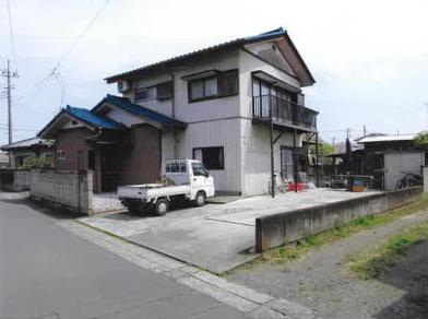 伊勢崎市田部井町一丁目
９３５番３の競売物件