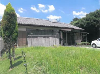 高崎市足門町字金井沢
１４０４番６の競売物件