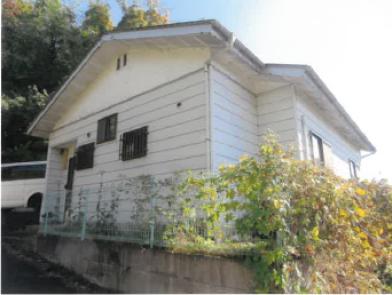 沼田市善桂寺町字稲荷平
4番10の競売物件