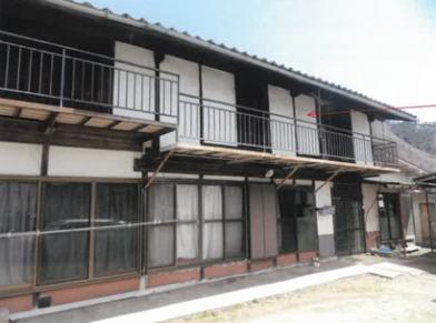 利根郡みなかみ町下牧字諏訪澤
１０５５番１の競売物件
