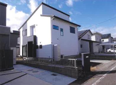 邑楽郡大泉町朝日四丁目
７１４番１３の競売物件