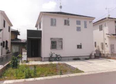 館林市北成島町字妙円寺
１７９４番１１の競売物件