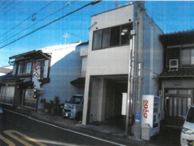 静岡市清水区由比町屋原字南側
８４番１の競売物件