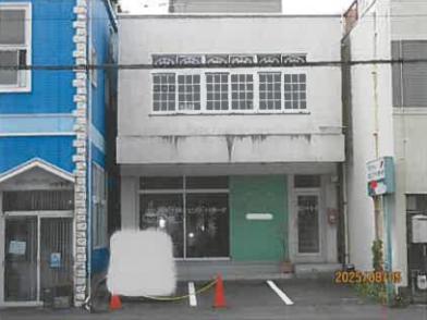沼津市高沢町
４番１３の競売物件
