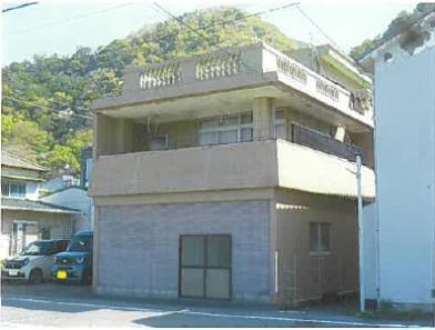 沼津市獅子浜字南
７４番の競売物件