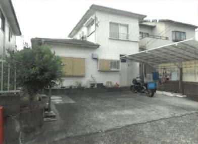 富士市鵜無ケ渕字銚子口
２５６番１０の競売物件