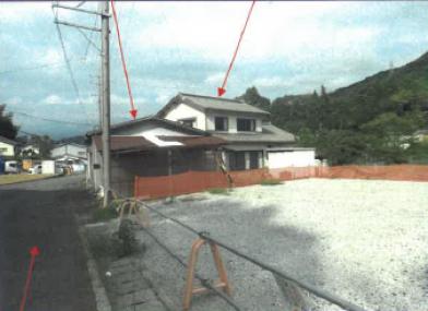 富士市南松野字稲荷
１３８２番１の競売物件
