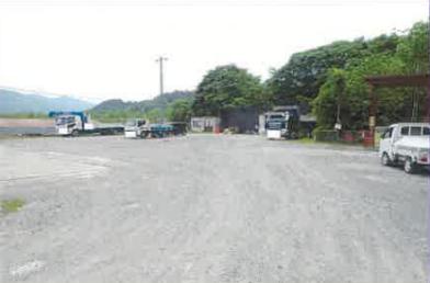 南巨摩郡身延町飯富字宮ノ外
２３５７番の競売物件