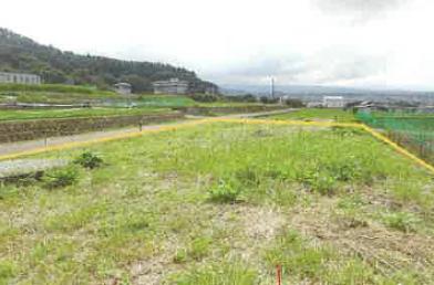 富士吉田市大明見一丁目
２３９９番の競売物件