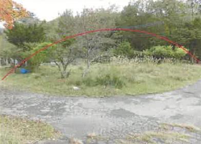 南都留郡山中湖村平野字古屋
２０４２番の競売物件