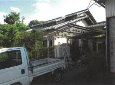 上田市手塚字東久保
１０２１番１の競売物件