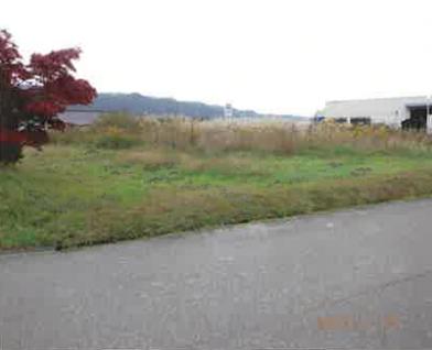 大町市常盤字東部
６８５１番１３の競売物件