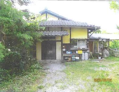 諏訪郡富士見町富士見字沢原戸
３３１５番１の競売物件