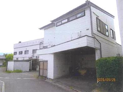 岡谷市若宮二丁目
８２６１番１の競売物件