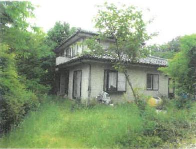 小諸市大字菱平字飼場
３２７９番１の競売物件