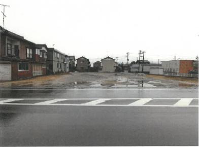 五泉市泉町二丁目
１５７番１の競売物件