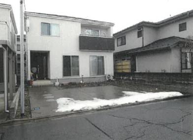 新発田市新富町三丁目
581番11の競売物件