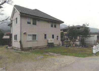五泉市松野字下川原
526番の競売物件