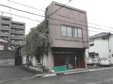 新潟市中央区雪町
2020番1の競売物件