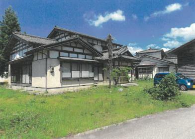 村上市門前字屋敷添
814番の競売物件