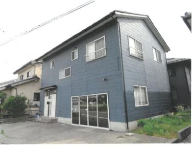 村上市松原町一丁目
４３２１番５３の競売物件