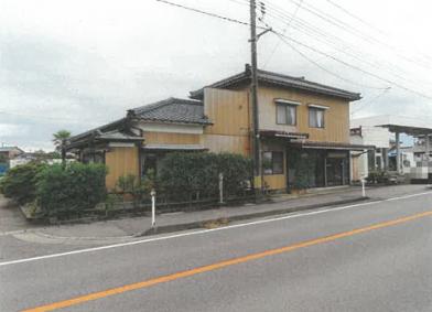 新潟市南区犬帰新田字中屋敷
４５７番の競売物件