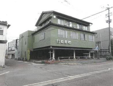 村上市坂町字前島
２４８６番５の競売物件