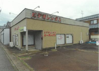 新潟市北区白新町三丁目
３６番８の競売物件