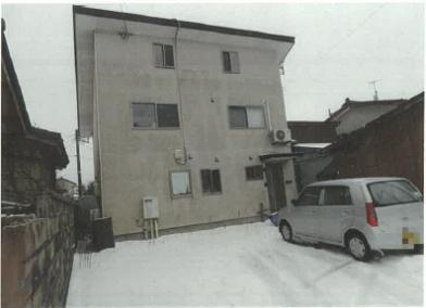村上市泉町
５２７６番５の競売物件
