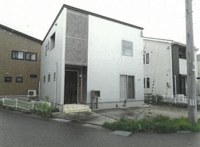 新潟市北区内島見字前田
９１２番２６の競売物件