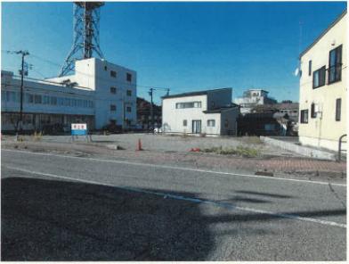 長岡市金町一丁目
丙２１１番４の競売物件