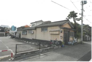 柏崎市東本町一丁目
３８６番９の競売物件