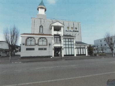 長岡市千歳三丁目１２２番地、１２０番地、１２１番地の競売物件