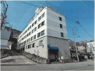 南魚沼郡湯沢町大字湯沢字中間沢２５１３番地３の競売物件