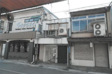 上越市仲町三丁目字下田端
１３７番１の競売物件