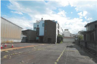 上越市仲町六丁目字寄大工町　８５番地１、６９番地１、６９番地４の競売物件