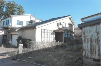 上越市北本町二丁目
１２５８番１２の競売物件