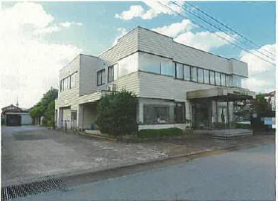 三条市興野一丁目
９４番１の競売物件