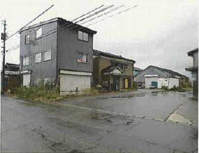 三条市吉田字馬場
９９番１の競売物件