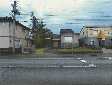 加茂市大字下条字山通
甲８５２番７の競売物件