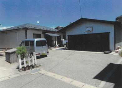 佐渡市畑野字横道
甲５６９番８の競売物件