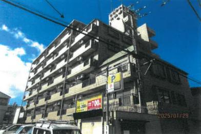 大阪市西成区聖天下一丁目
33番1の競売物件