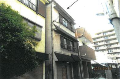 大阪市城東区今福西四丁目
３３番３の競売物件