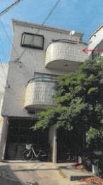大阪市生野区中川四丁目
８番１５の競売物件