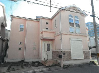 高槻市大塚町三丁目
１８２番７４の競売物件