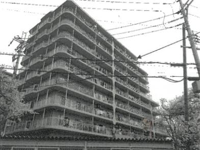 吹田市山田西三丁目７５番地１の競売物件