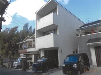 柏原市国分市場一丁目
1617番20の競売物件