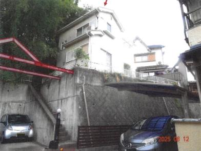 富田林市錦織南二丁目
１２３６番１の競売物件
