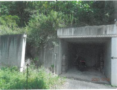 柏原市山ノ井町
７４５番１１の競売物件