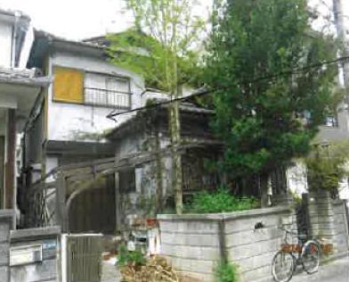 和泉市府中町五丁目
561番7の競売物件